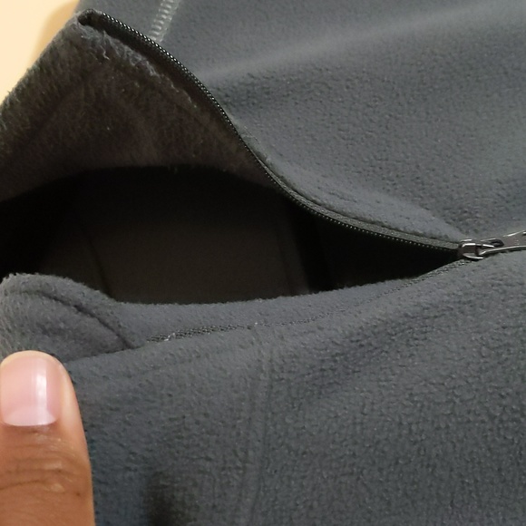 Columbia| Grey Mock Neck Sweater Zippered Neck Polyester - Picture 4 of 16